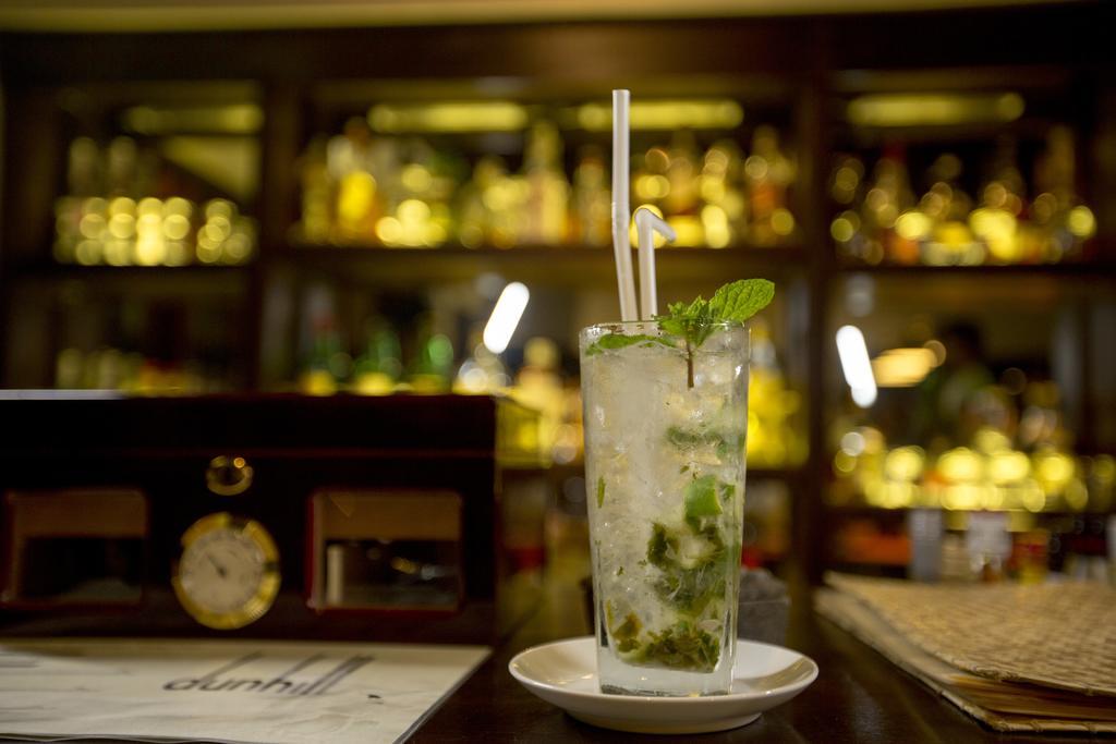 גיריטלה The Deer Park Hotel מראה חיצוני תמונה
