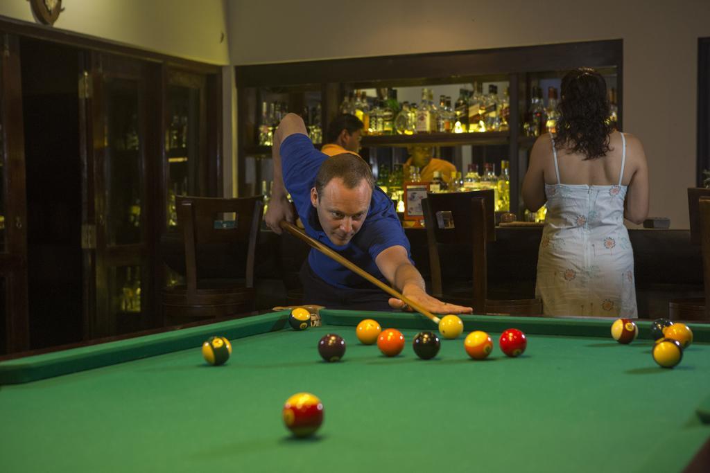 גיריטלה The Deer Park Hotel מראה חיצוני תמונה